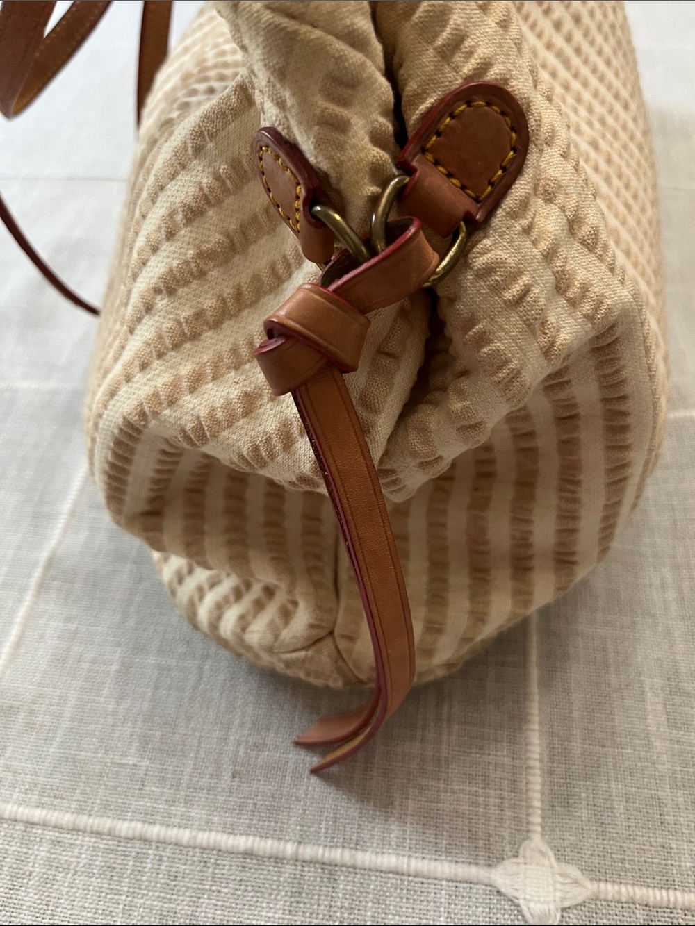 DOONEY&BOURKE VINTAGE Cream Tote with Brown Leather Straps and Navy Accents - Picture 5 of 10